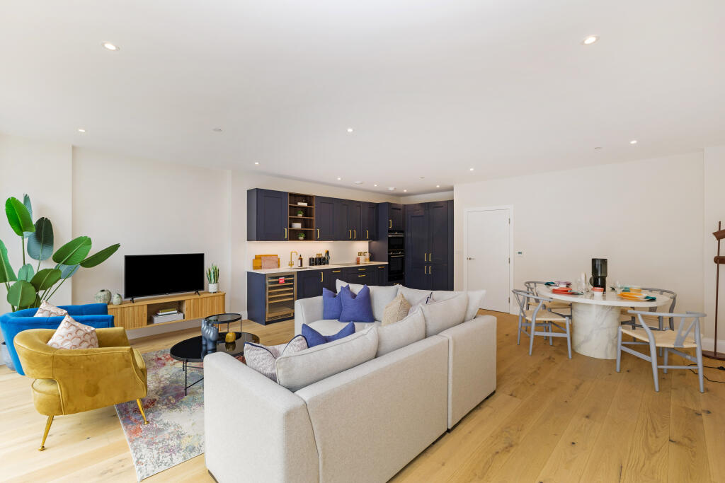 99058_4 Wimpole Mews 27 Inglis Way  (8).jpg