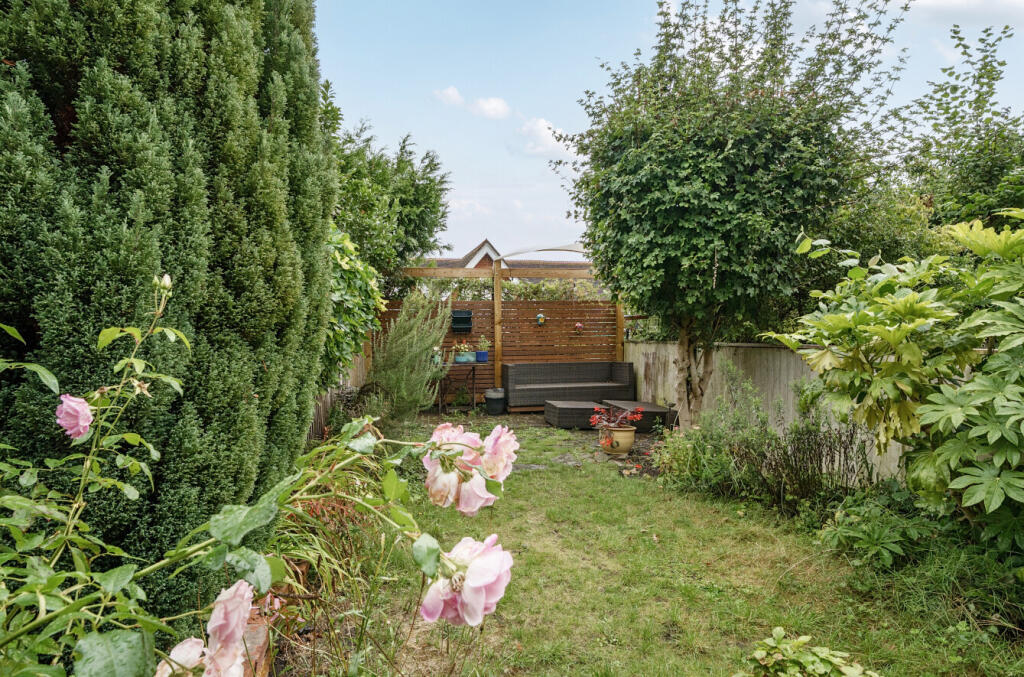 1349346-2-68b82e7...