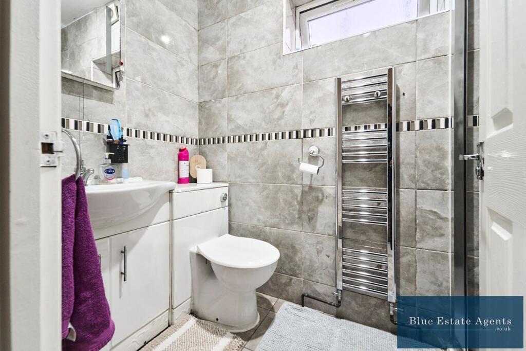 Ground Floor Shower Suite