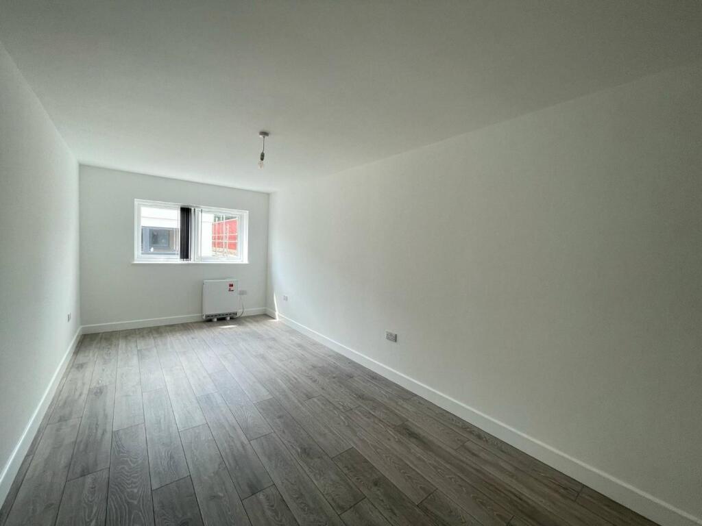 Copenhagen Flat 3 Primary Bedroom 1.jpg