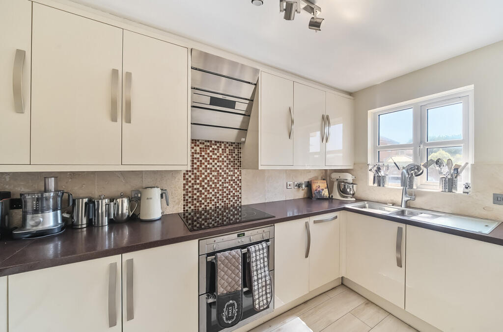 1313526-22-686567...