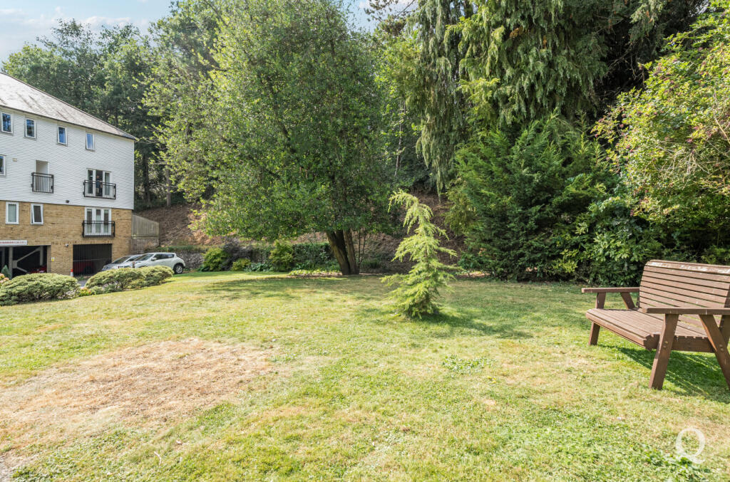 324fcdf1-2d5c-498...