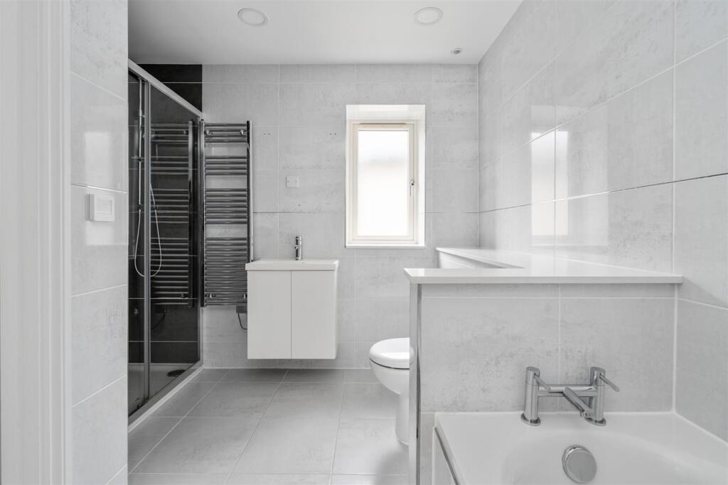 68 Alberbrook Road Solihull_20.jpg