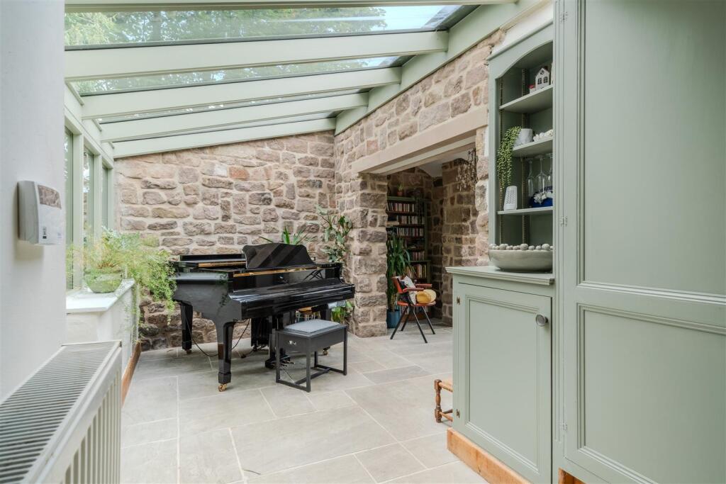 Conservatory.jpg