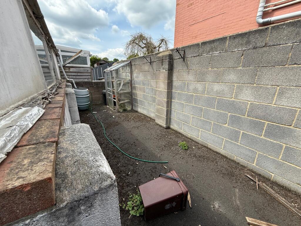 Courtyard Garden