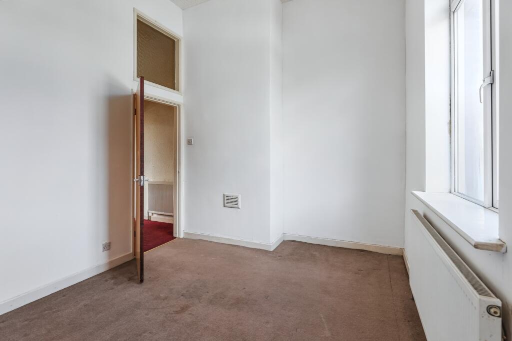 31 Regent Street, Bury, Lancashire, BL9 5AT