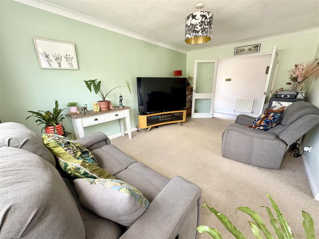 living rm.jpg