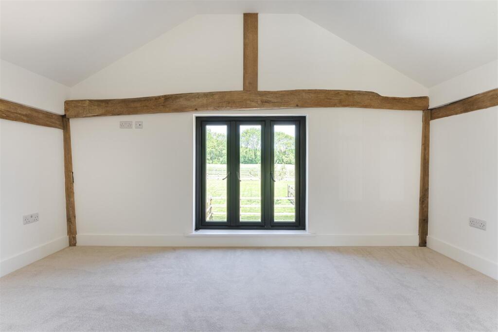 Grove Barn-15.jpg