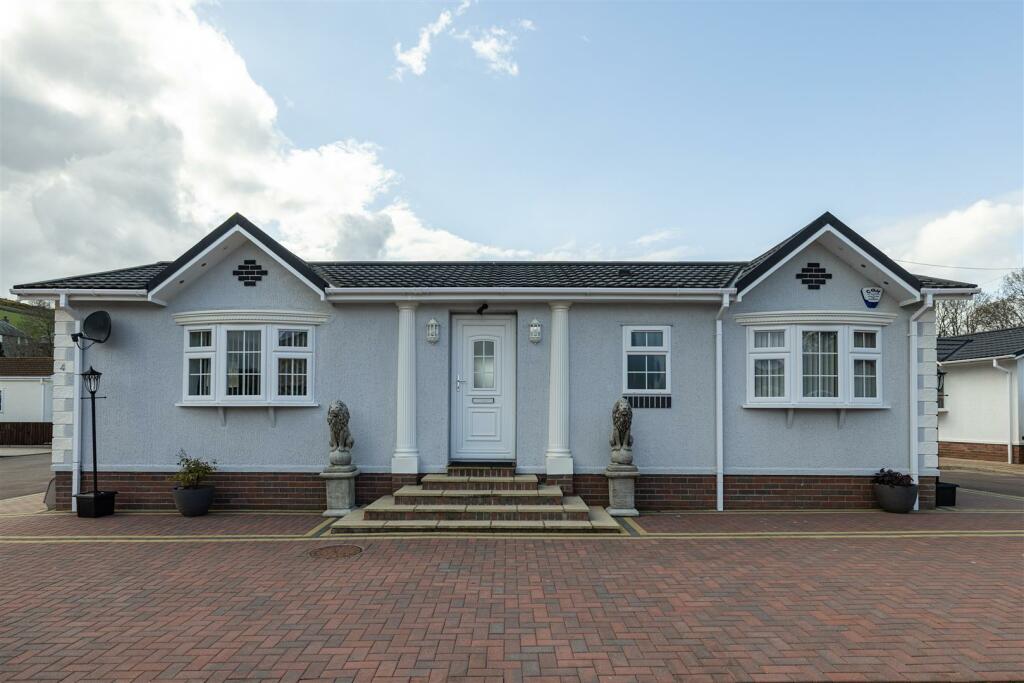 4 Park Homes Galashiels 01.JPG