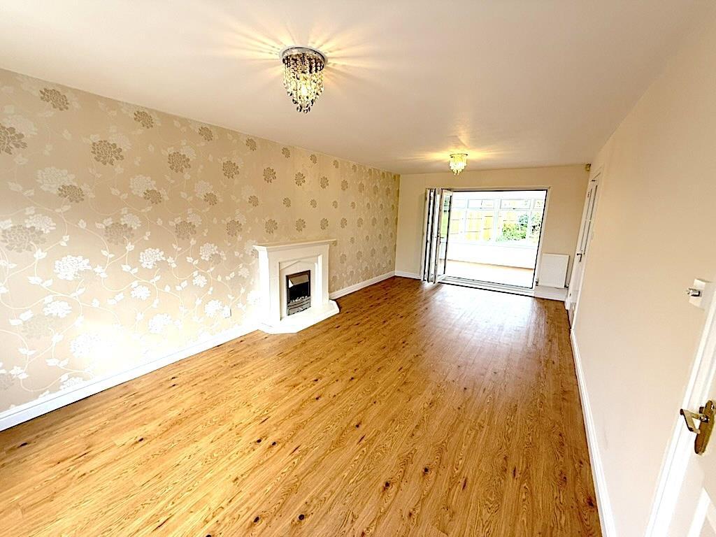 Living room 2nd.jpg