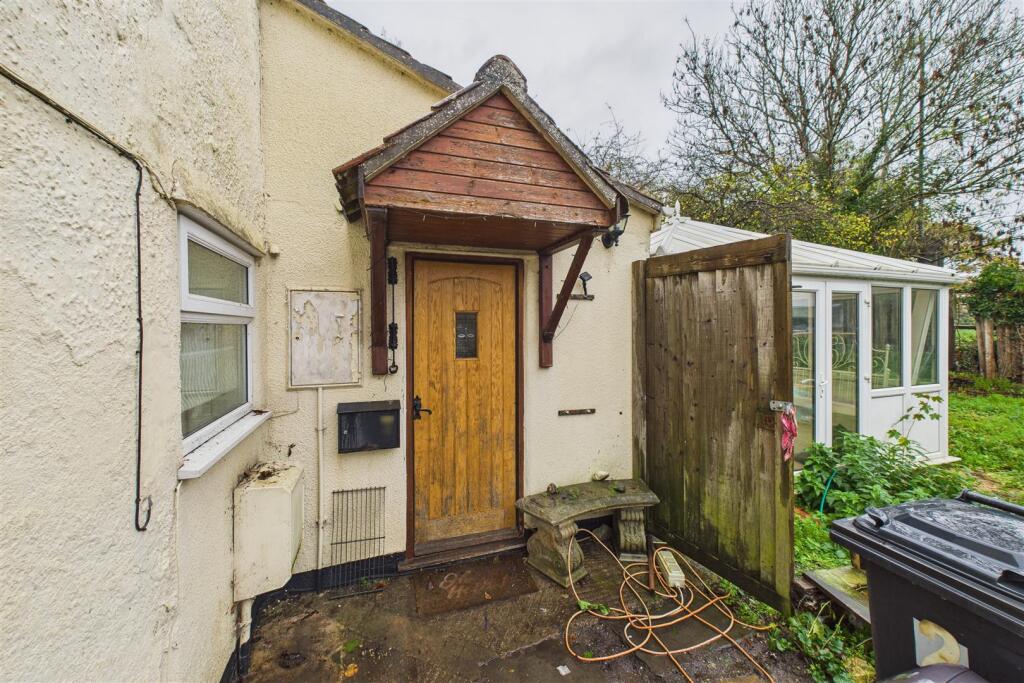 2 Rivermead Cottages, Keynsham Road, Keynsham, Bri