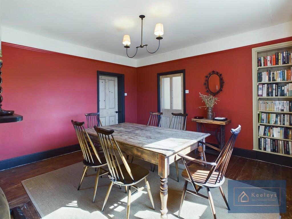 Dining Rm