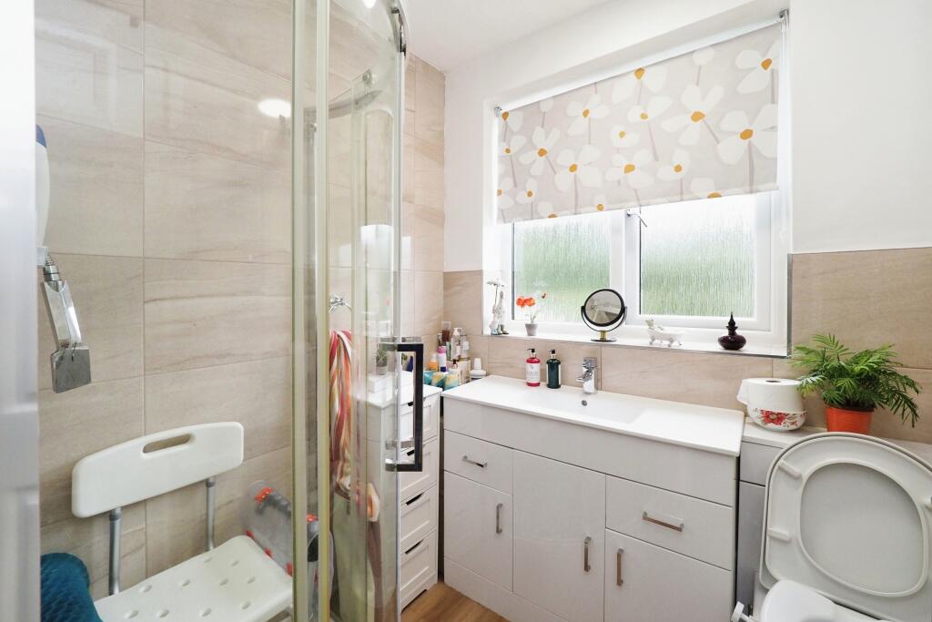 Contemporary Shower Room