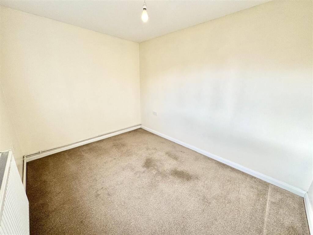 11 Mere Green Bedroom 2..jpg