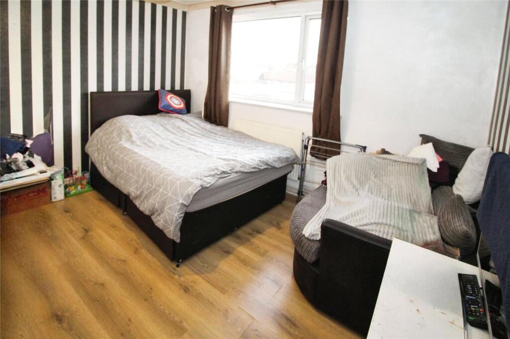 Bed 2