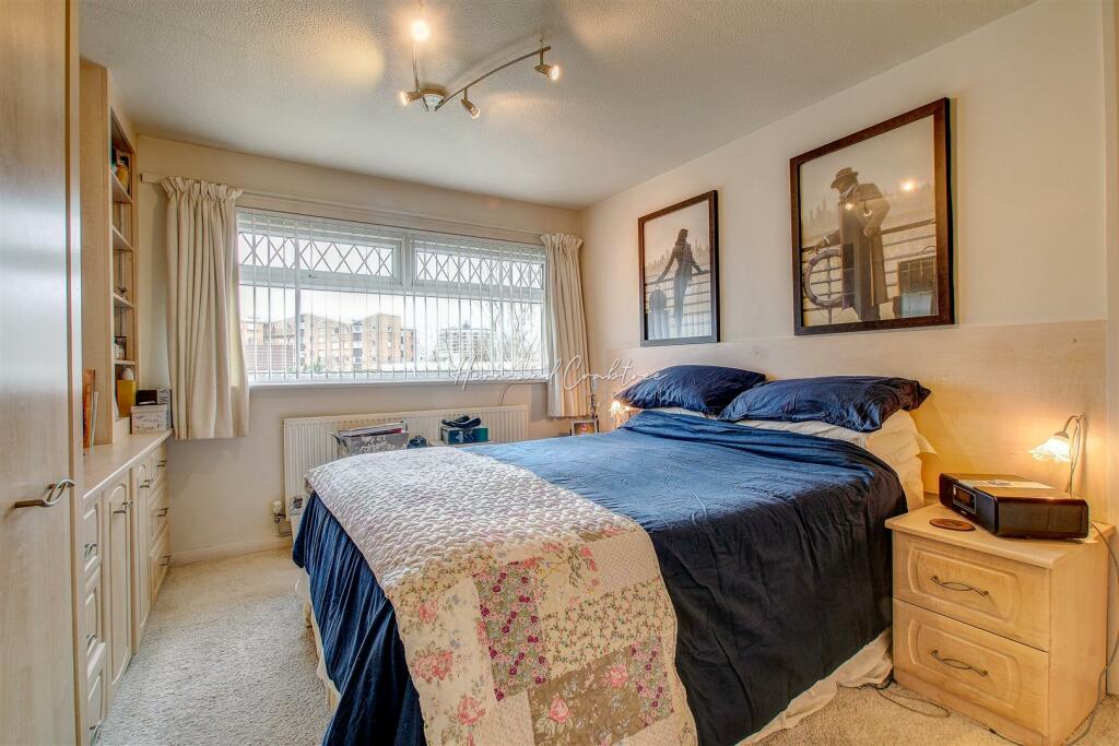 Wellwood, Llanederyrn, HernCrabtre (22).jpg