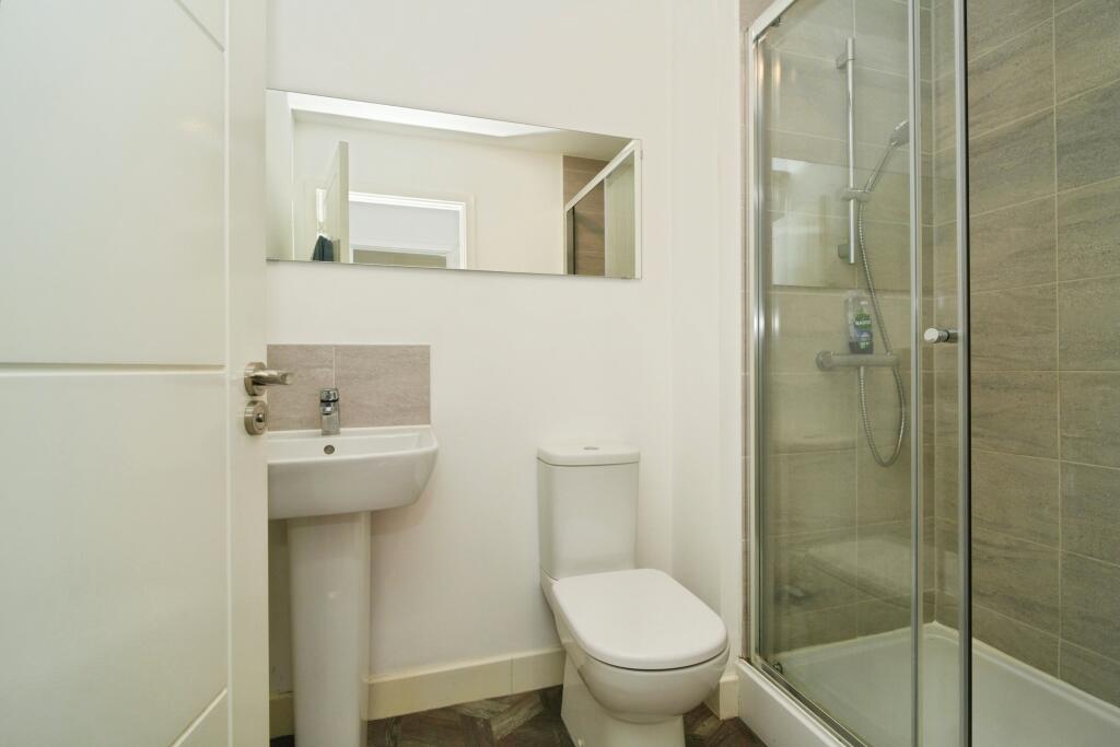 Master En-suite