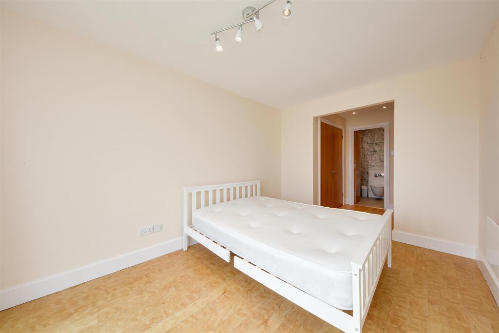 St Davids Square .jpg