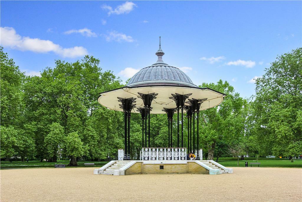 SouthwarkPark.jpeg