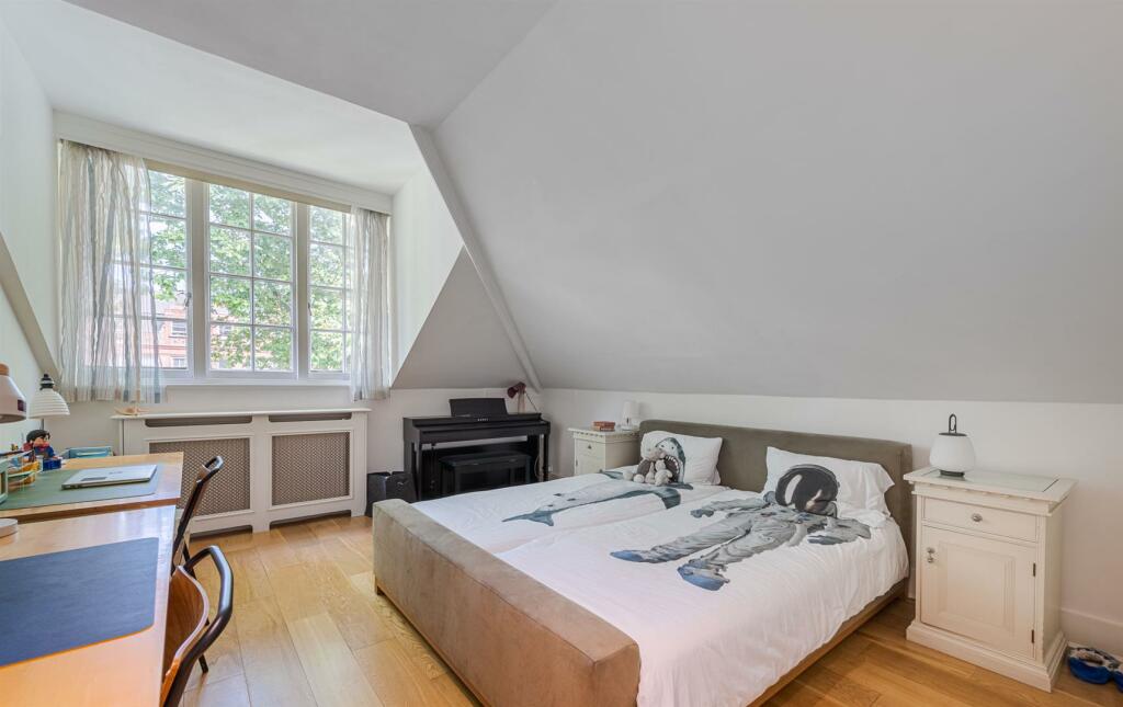 Wetherby Gardens 9D-9-2. Low Res.jpg