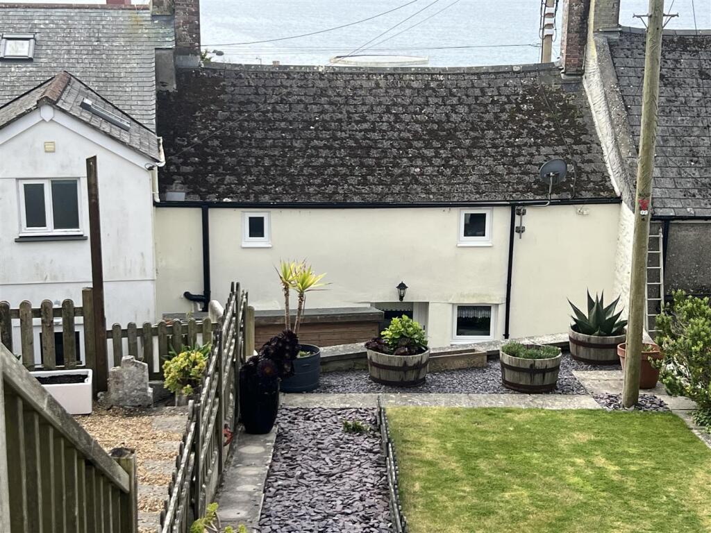 Garden, Parking &amp; Views