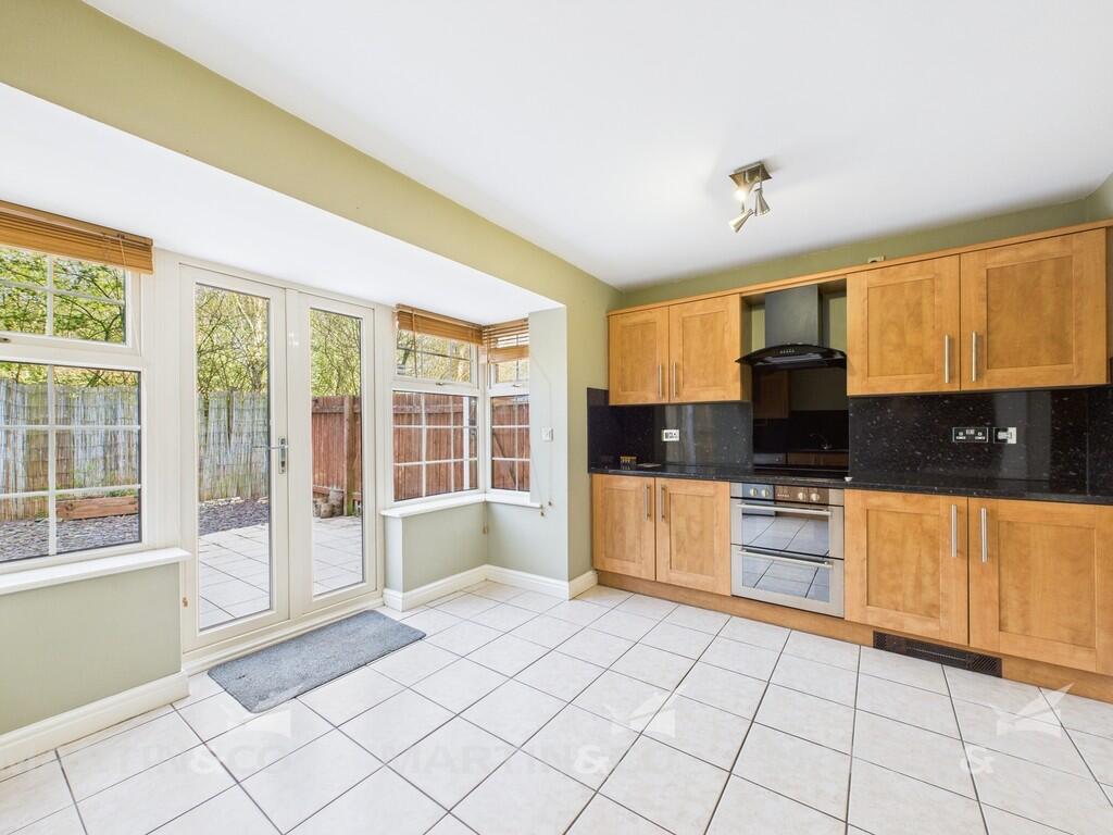 CAM02406G0-PR0435...