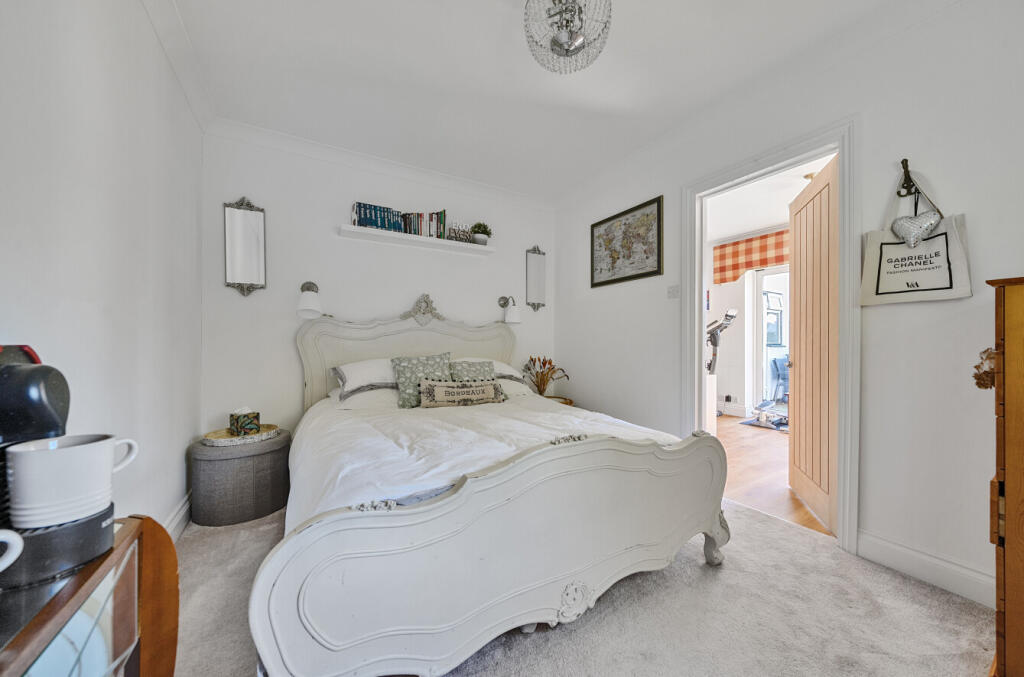 1295987-22-68276c...