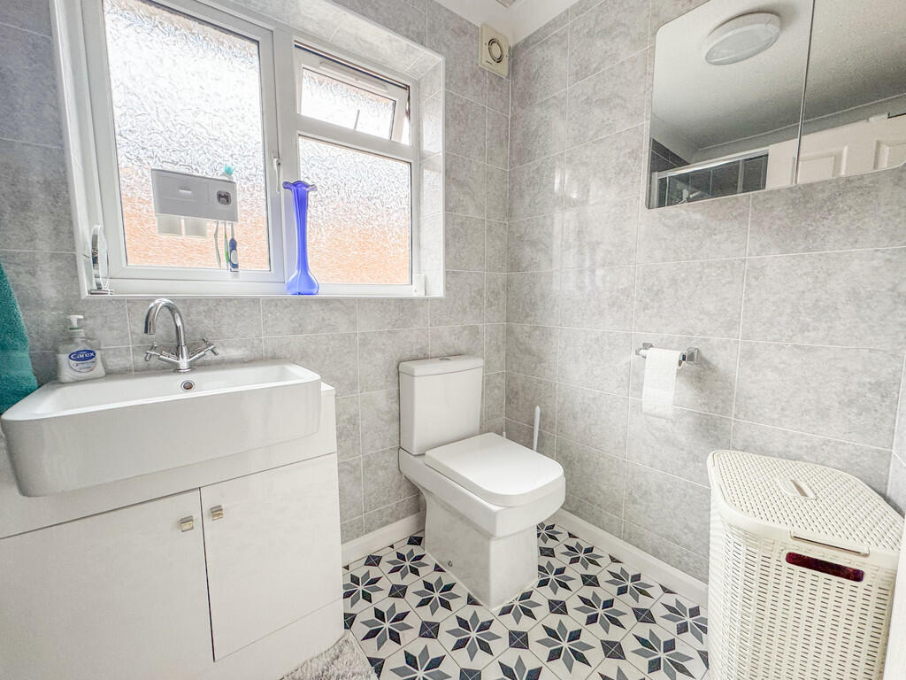 shower room 1