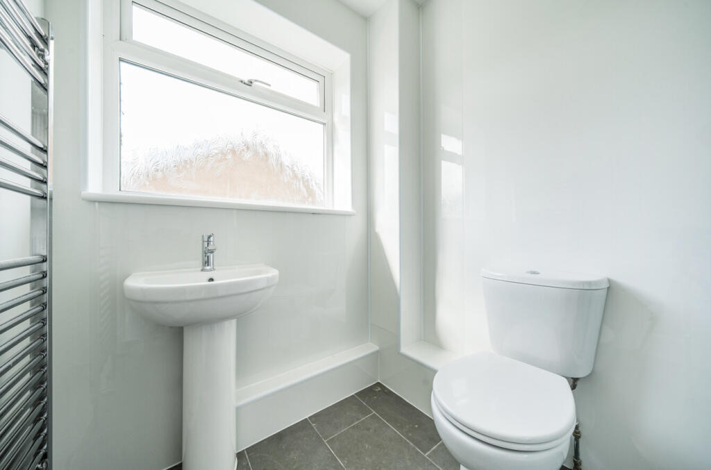 1350771-9-68c2cc2...