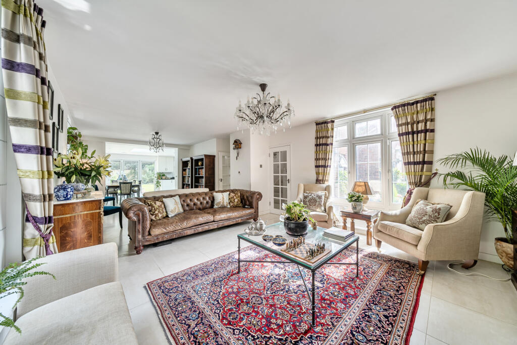 1318982-1-6866c2a...