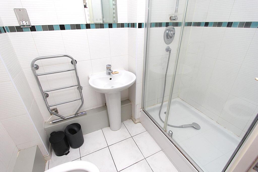 Bedroom 1 En Suite