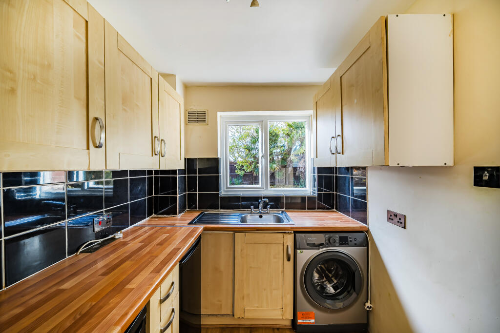 1363861126900af6f8ce5c