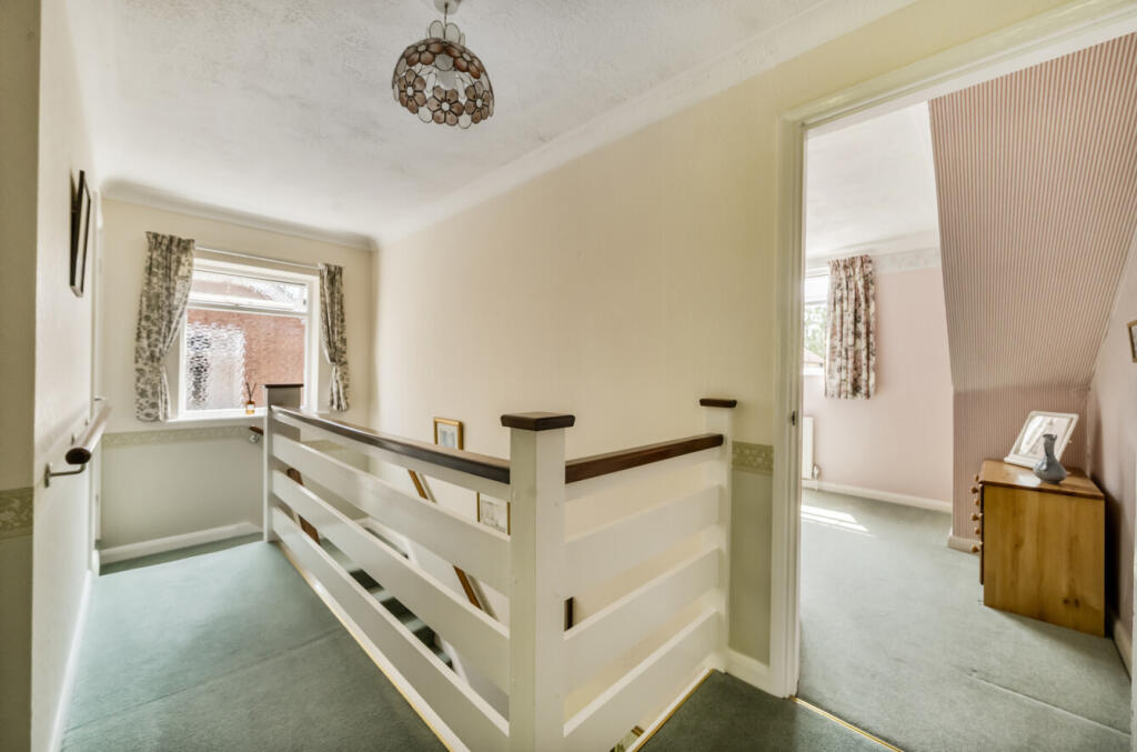 1315665-21-68935a...