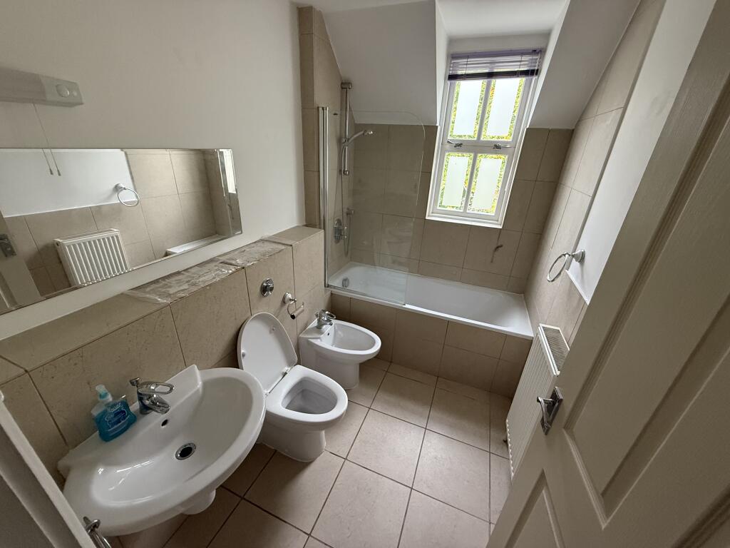 Photo 06-10-2025  11 19 52 T202510061704.jpg