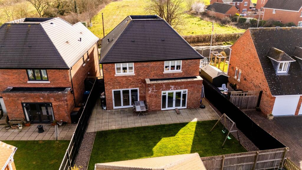 Broadlands Re-do-10.jpg