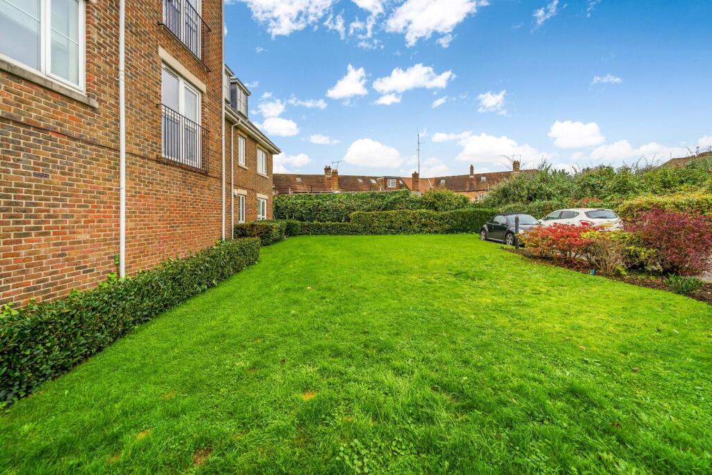 GAINSBOUROUGH COURT, (14of34) -33.jpg