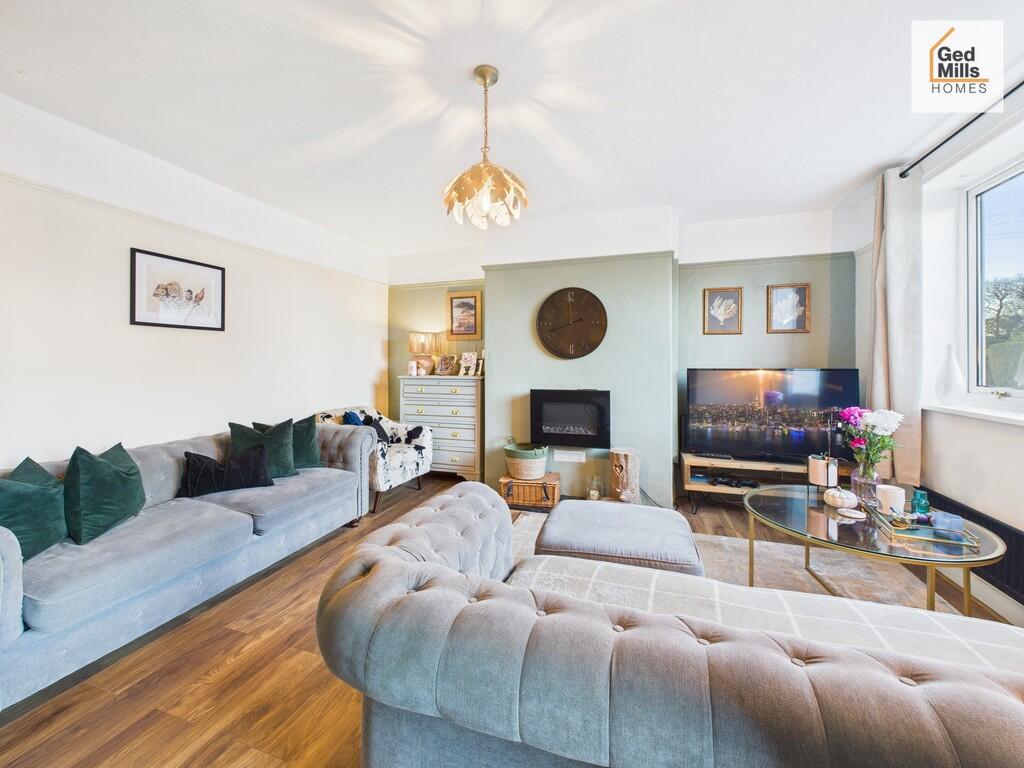 CAM04261G0-PR0119...