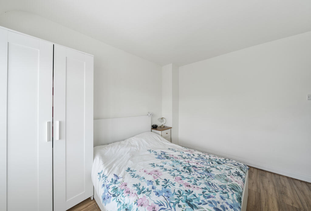 1315305-4-685976d...