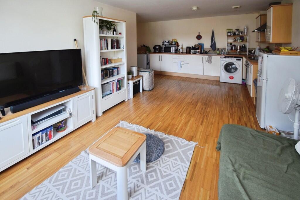 54e7c06b-Lounge 2...