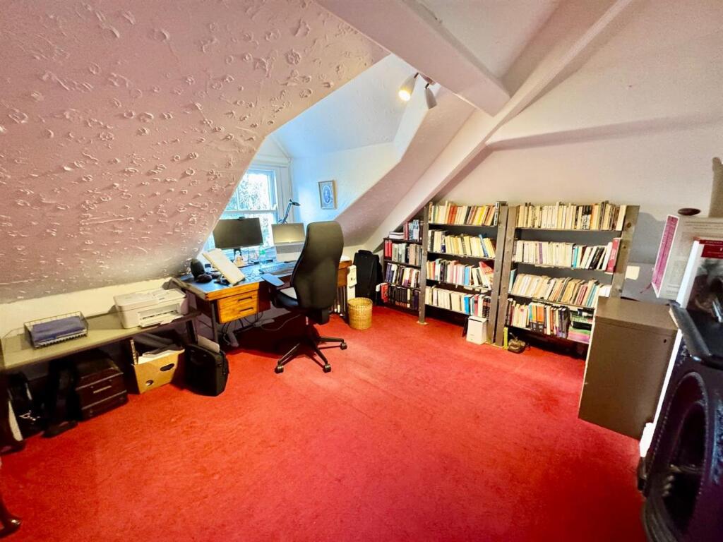 PHOTO-2025-03-12-08-36-07 (6).jpg