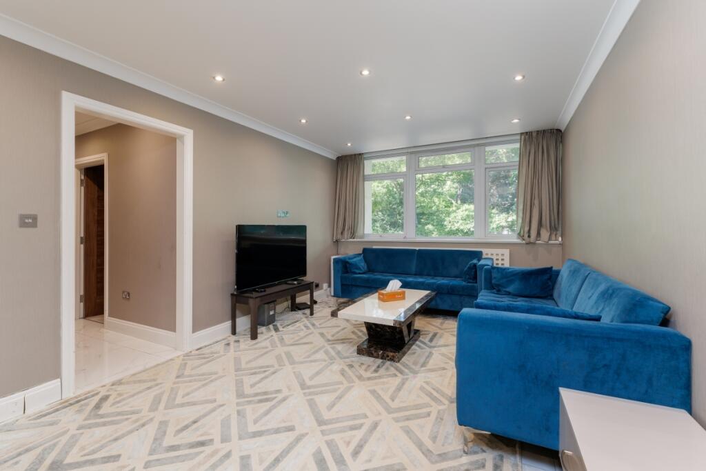 Falmouth House 3 ...