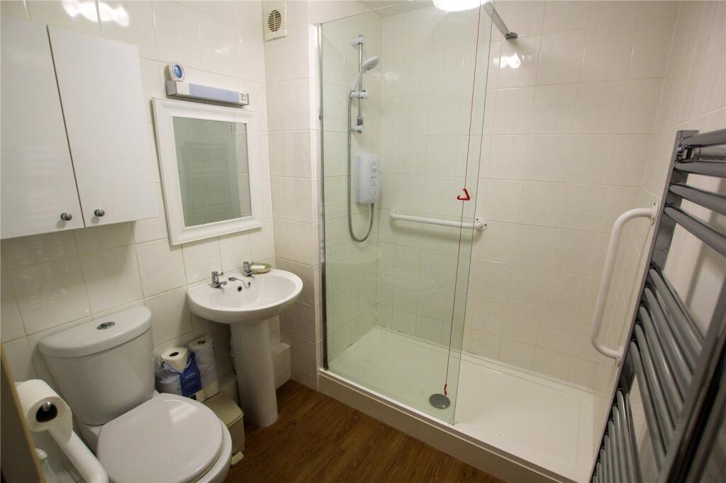 Shower Room.