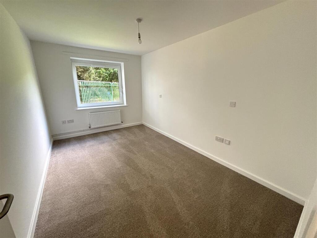bedroom.jpg