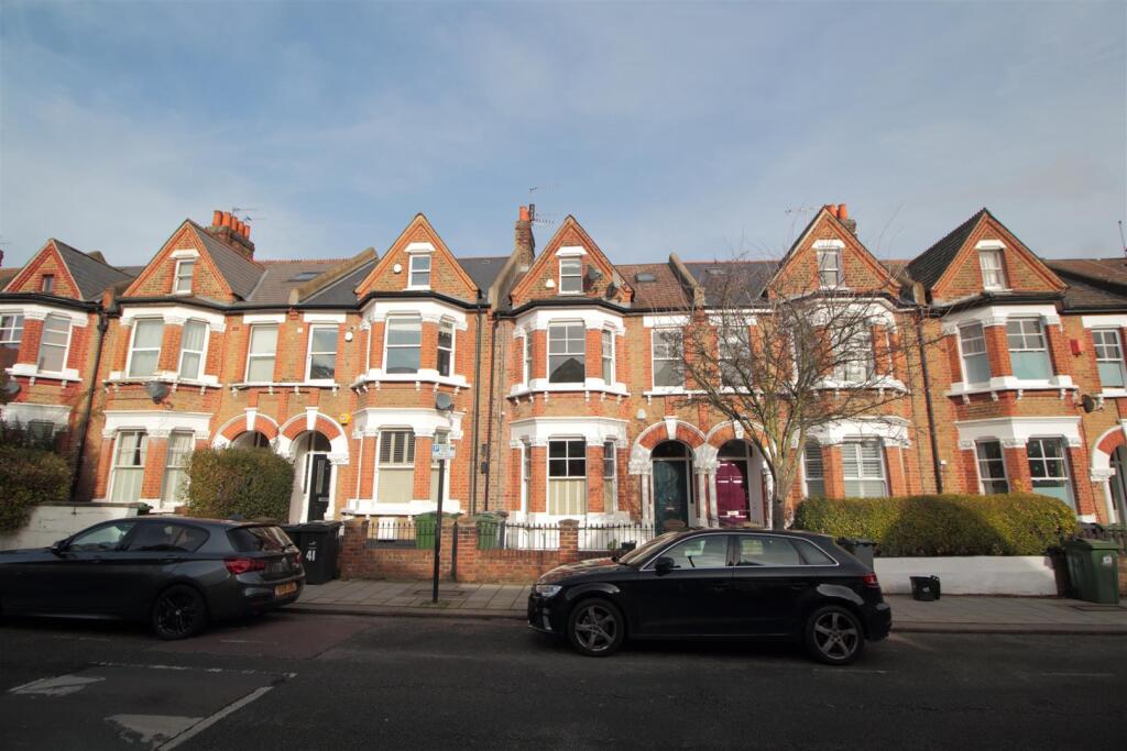 Eden Harper Lynette Avenue