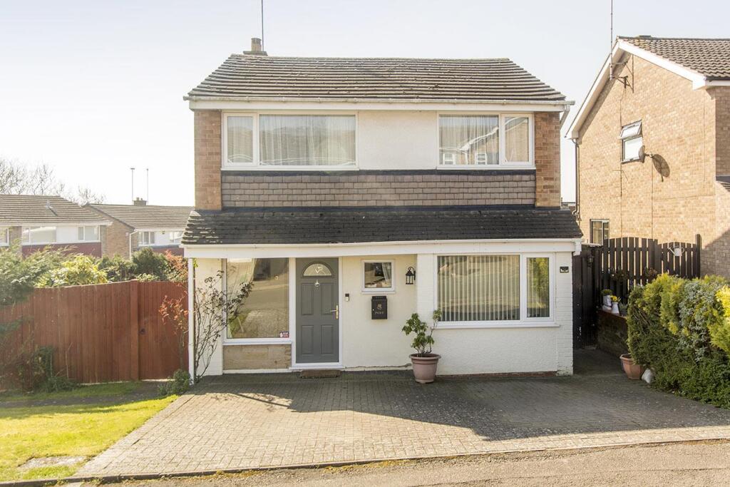 Frontage &amp; Driveway