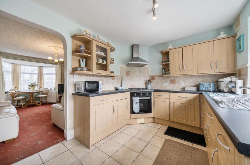 Kitchen 2