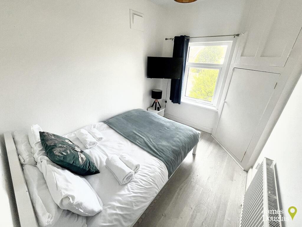 Bed3 (1)