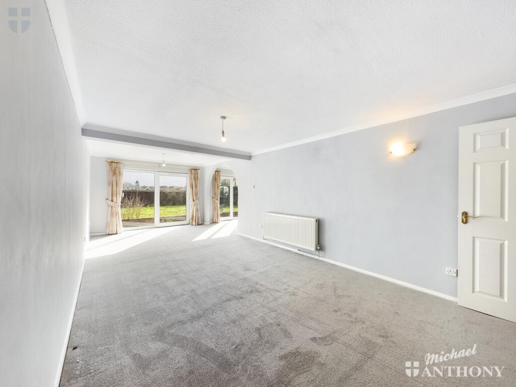 CAM00621P1-PR0425-STILL25