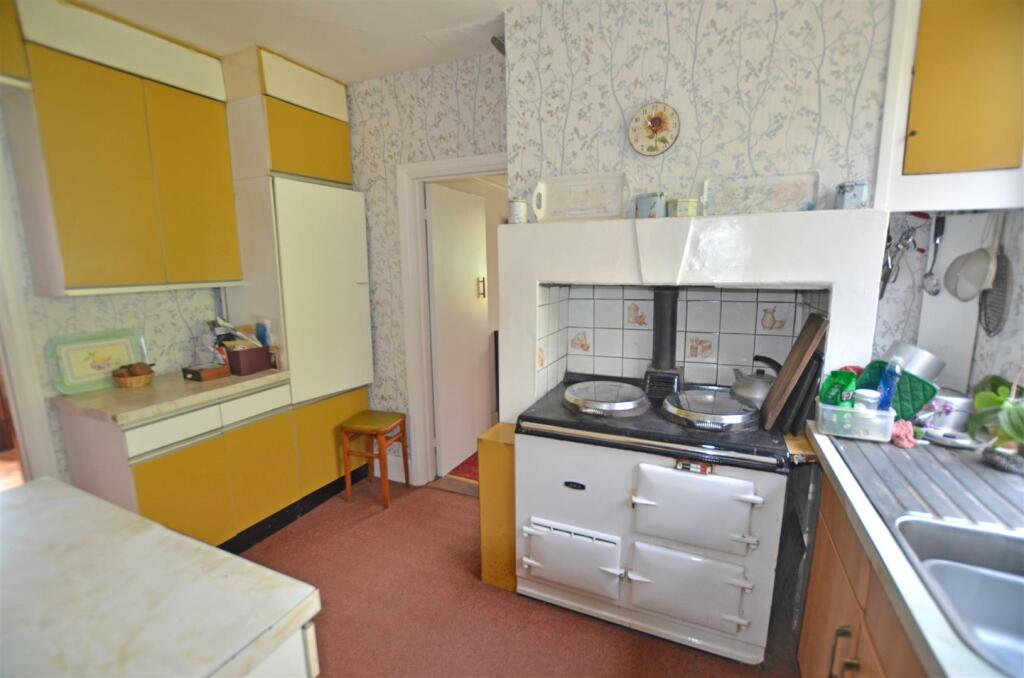Kitchen.jpg