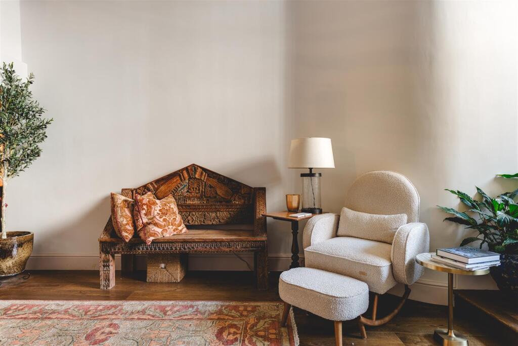 Academy Apartments-17.jpg